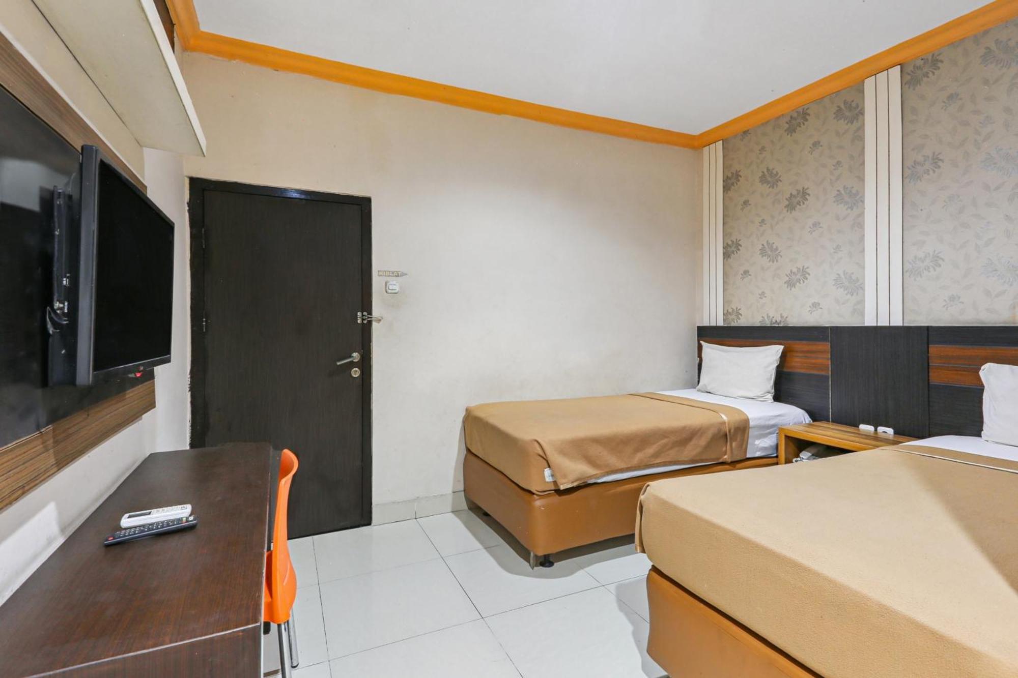 Collection O 93163 Hotel Grand Kartika Parepare Eksteriør bilde