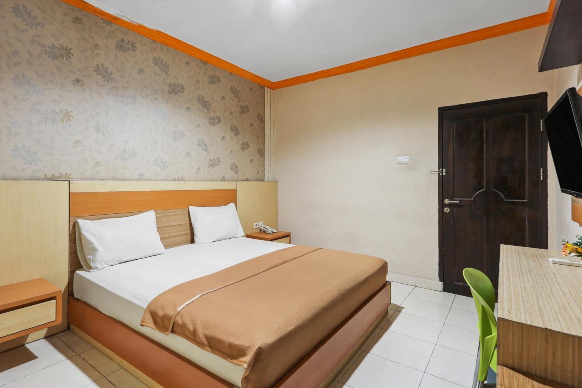 Collection O 93163 Hotel Grand Kartika Parepare Eksteriør bilde
