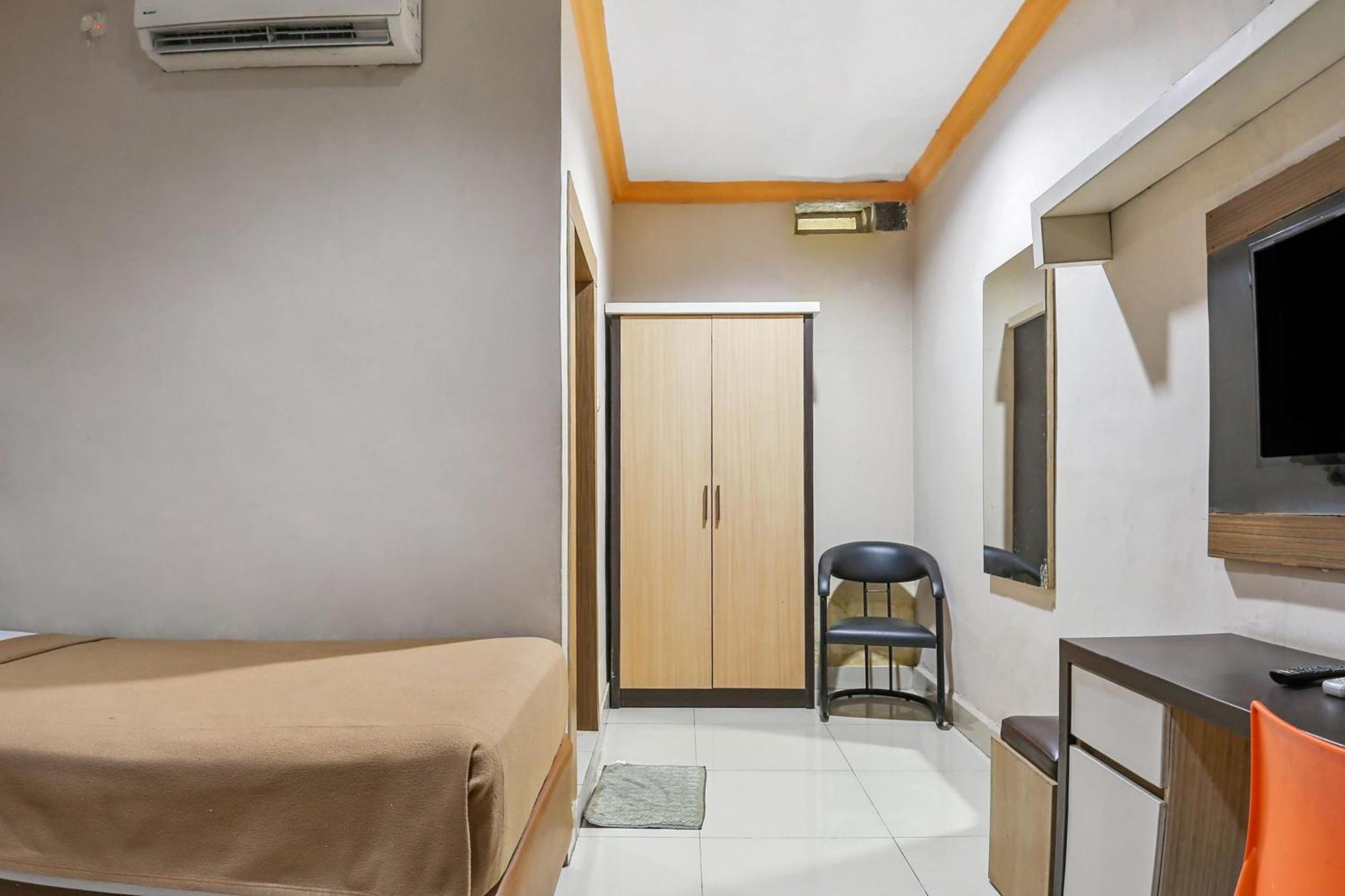 Collection O 93163 Hotel Grand Kartika Parepare Eksteriør bilde