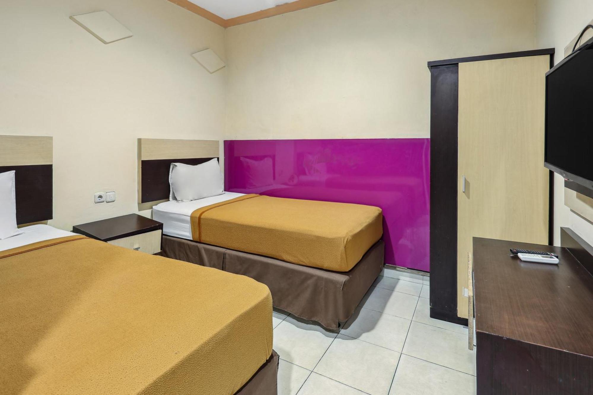 Collection O 93163 Hotel Grand Kartika Parepare Eksteriør bilde